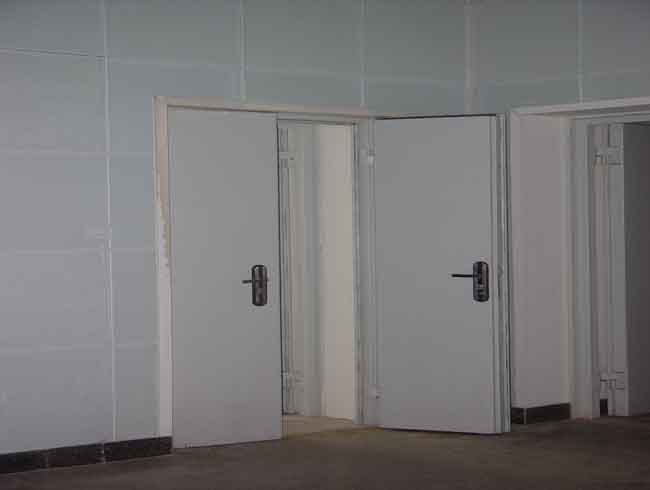 成都仁恒置地广场隔声门